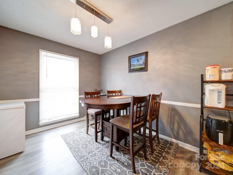 Property image 5 at 4630 Cloverdale Avenue, Charlotte, NC 28212