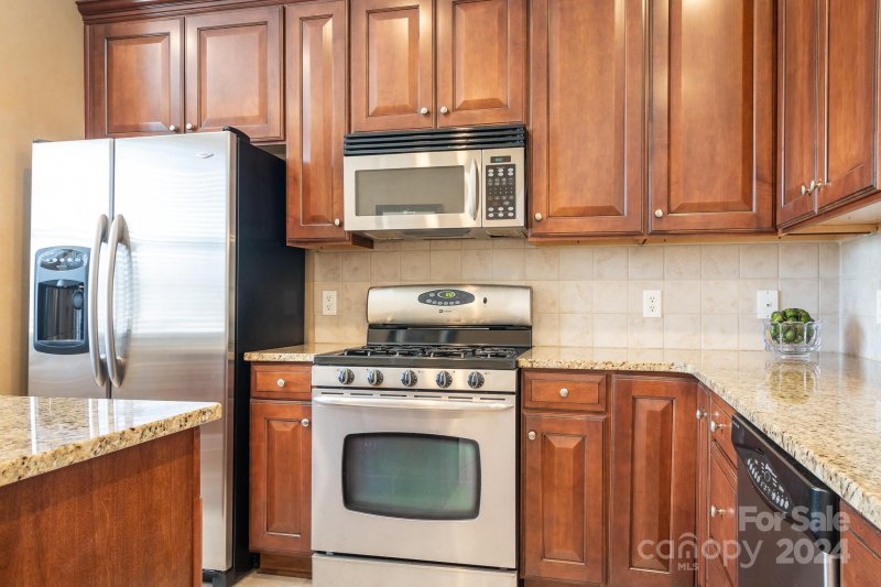 Property image 5 at 18711 Cloverstone Circle, Cornelius, NC 28031