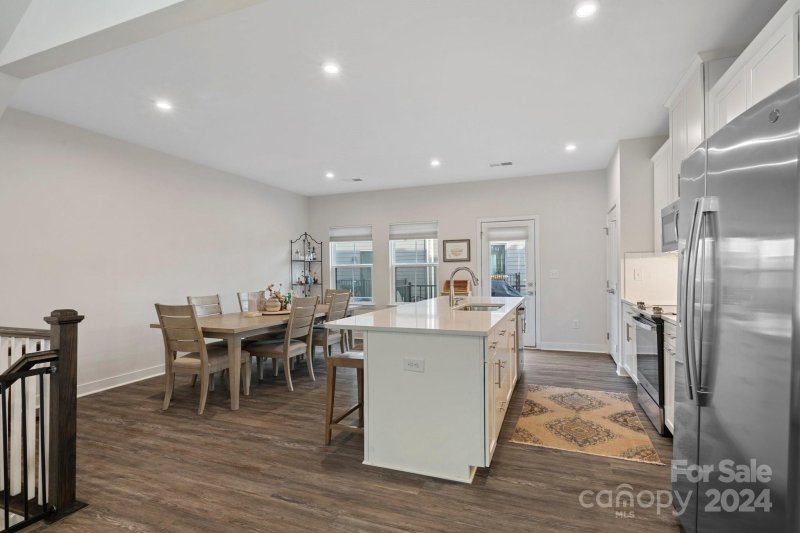 Property image 5 at 419 Dan River Way, Charlotte, NC 28211