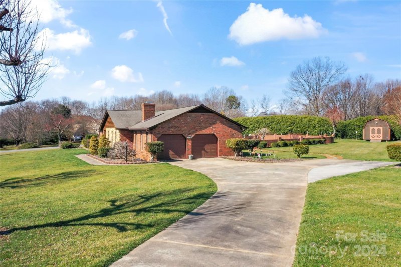 Property image 2 at 104 Persimmon Creek Road, Kings Mountain, NC 28086