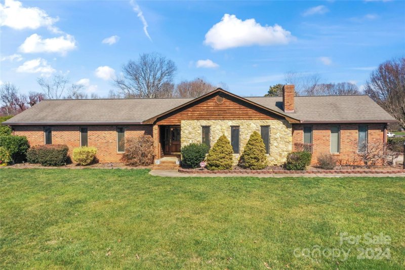 Property image 3 at 104 Persimmon Creek Road, Kings Mountain, NC 28086