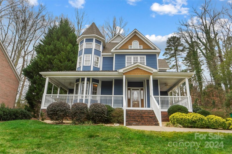 Property image 3 at 1910 Mountain Park Drive, Charlotte, NC 28214