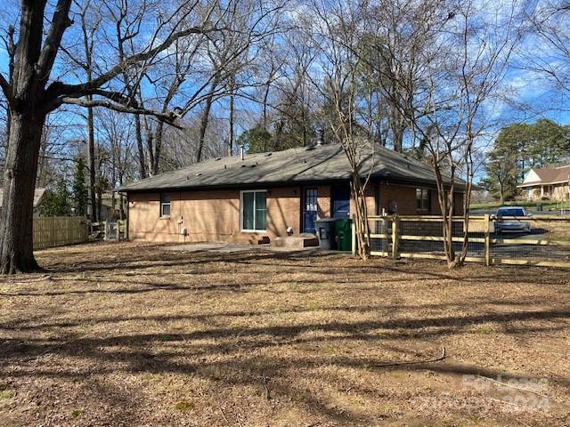 Property image 2 at 2106 Wellwood Circle, Charlotte, NC 28212