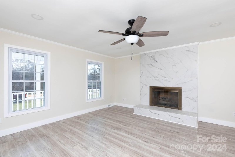 Property image 2 at 949 Normandy Way, Rock Hill, SC 29732