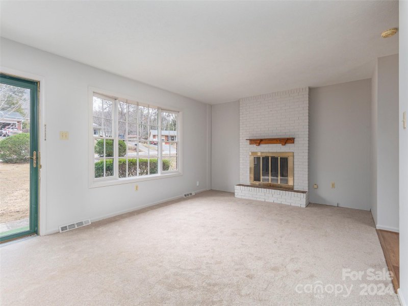 Property image 2 at 3 Brookgreen Place, Asheville, NC 28804