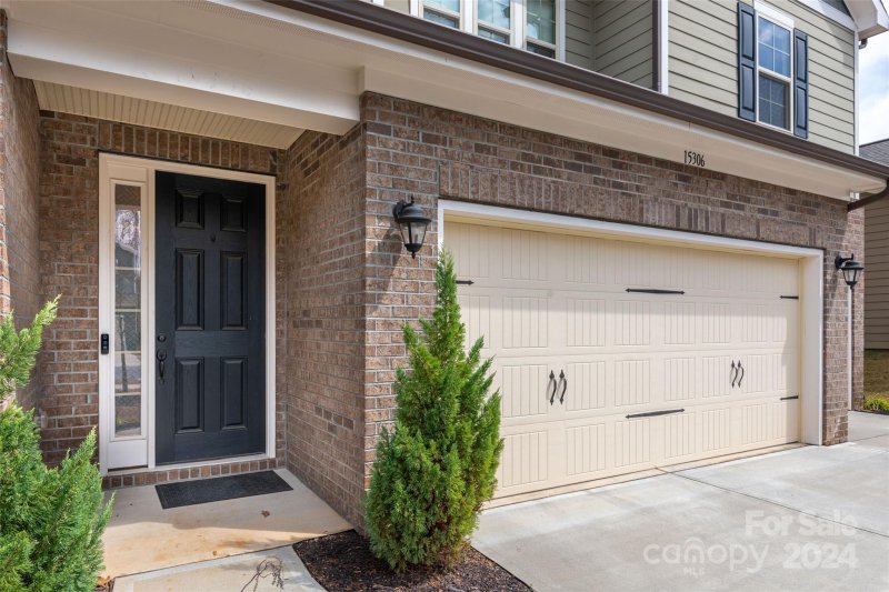 Property image 2 at 15306 Autumn Sage Drive, Charlotte, NC 28278