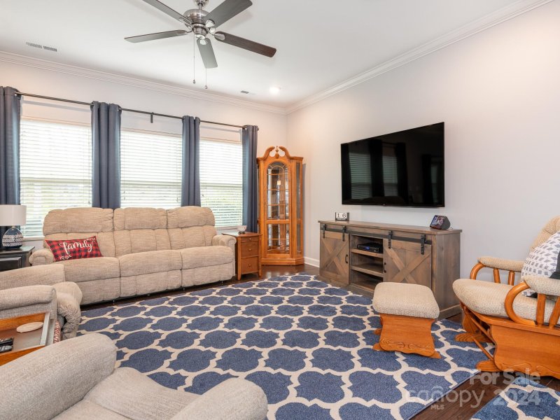 Property image 2 at 14815 Batteliere Drive, Charlotte, NC 28278