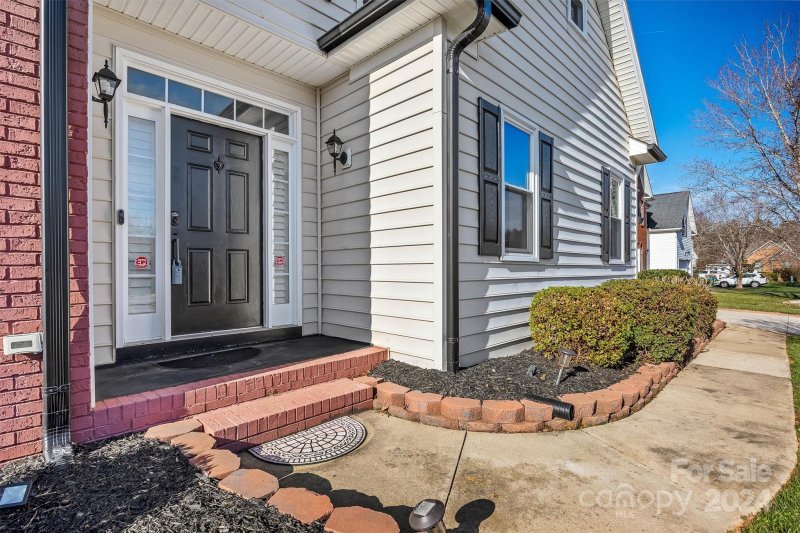 Property image 2 at 14832 Rexford Chase Court, Matthews, NC 28104