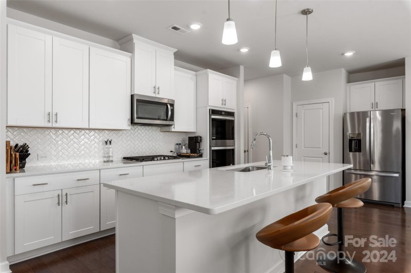 Property image 4 at 519 Palmarosa Street, Fort Mill, SC 29715