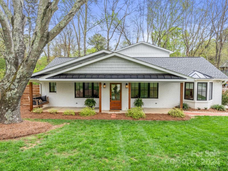 Property image 4 at 117 Edgeland Drive, Matthews, NC 28105