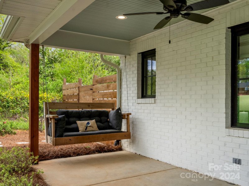 Property image 5 at 117 Edgeland Drive, Matthews, NC 28105