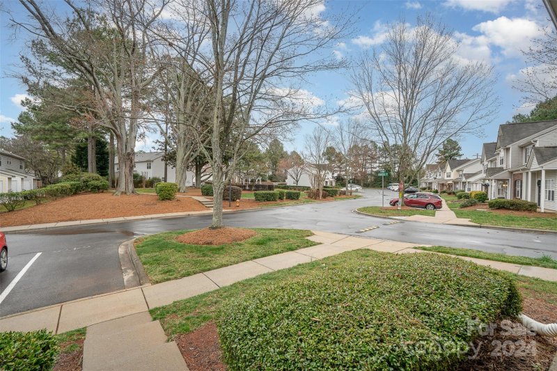Property image 3 at 6475 Saint Bernard Way, Charlotte, NC 28269