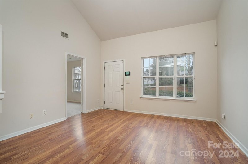 Property image 4 at 6475 Saint Bernard Way, Charlotte, NC 28269