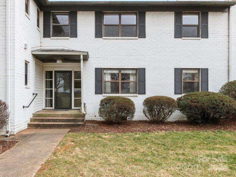 Property image 3 at 615 Biltmore Avenue, Asheville, NC 28803