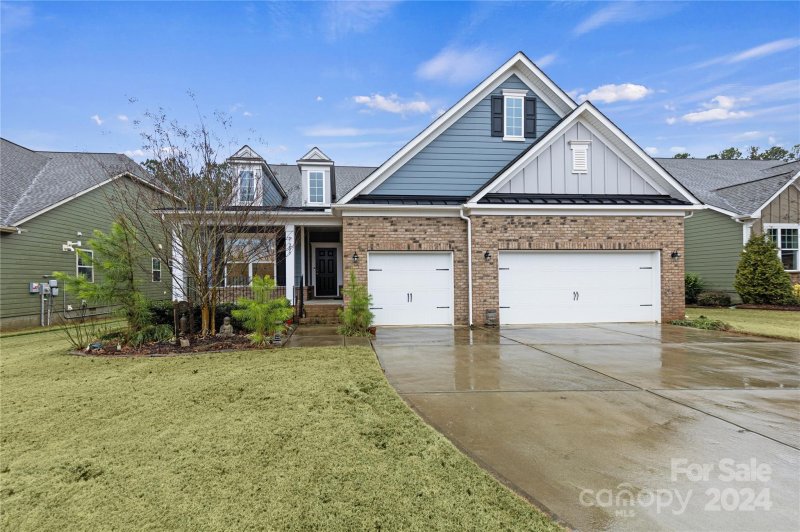 209 Sweet Briar Drive
