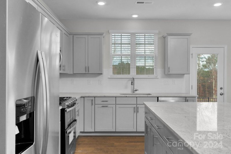 Property image 3 at 3201 Glenn Hope Way, Matthews, NC 28104