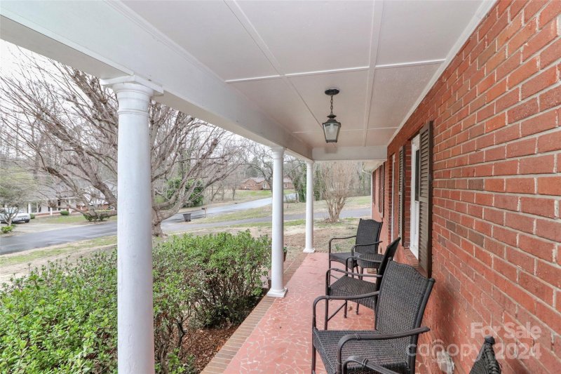 Property image 4 at 528 Stoneybrook Road, Statesville, NC 28677