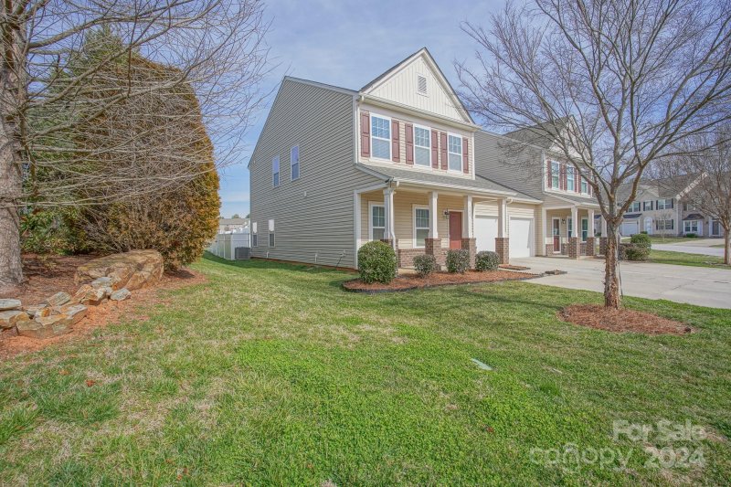 Property image 3 at 393 Battery Circle, Clover, SC 29710