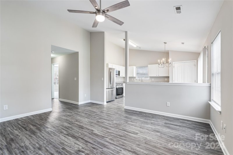 Property image 5 at 8711 Green Ivy Lane, Charlotte, NC 28217