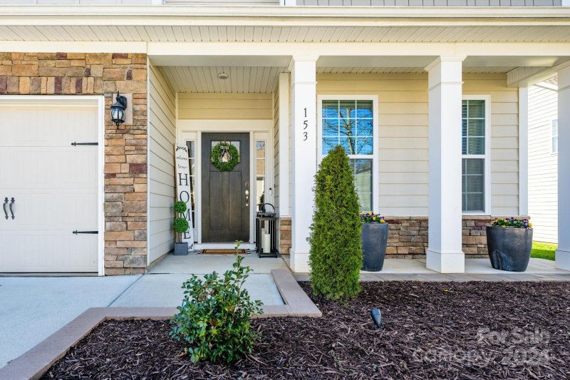 Property image 5 at 153 Canoe Pole Lane, Mooresville, NC 28117