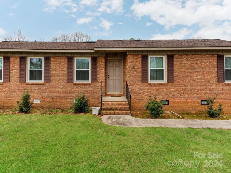 Property image 4 at 119 Fieldcrest Drive, Stanley, NC 28164