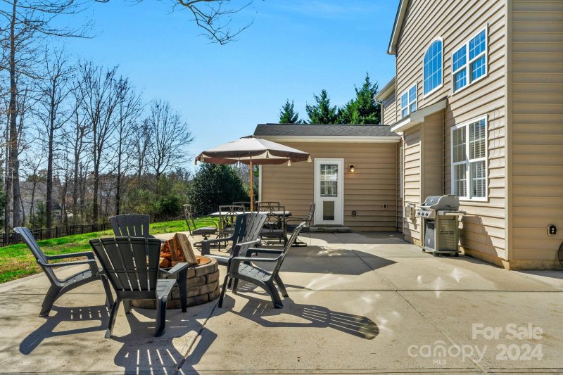 Property image 5 at 11011 Royal Colony Drive, Waxhaw, NC 28173