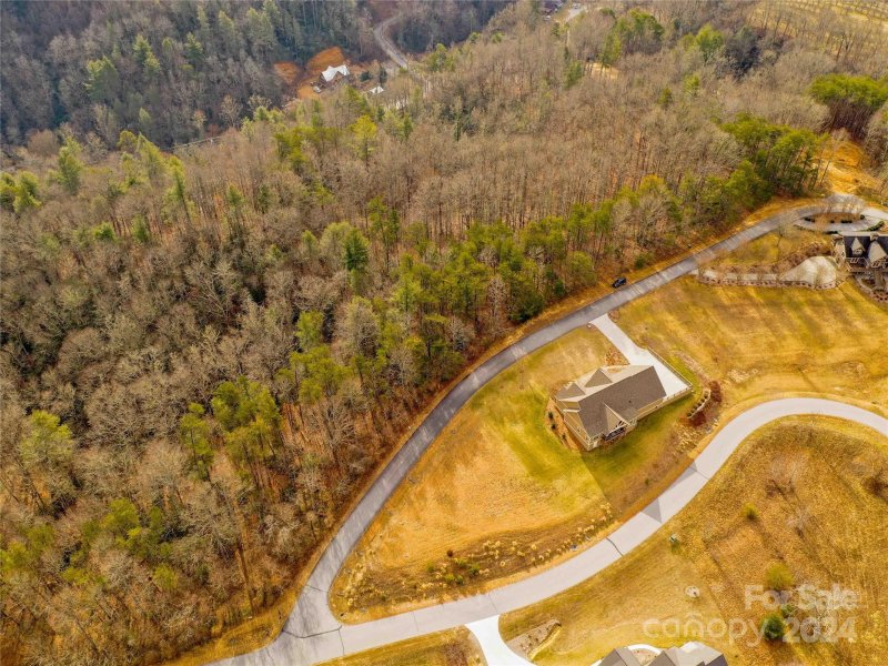 Property image 5 of 53 Sunny Morning Court in Old Orchard, Hendersonville, NC 28792