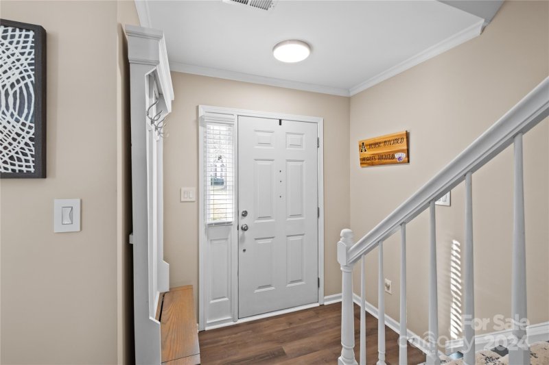 Property image 2 at 7010 Copeland Court, Matthews, NC 28104