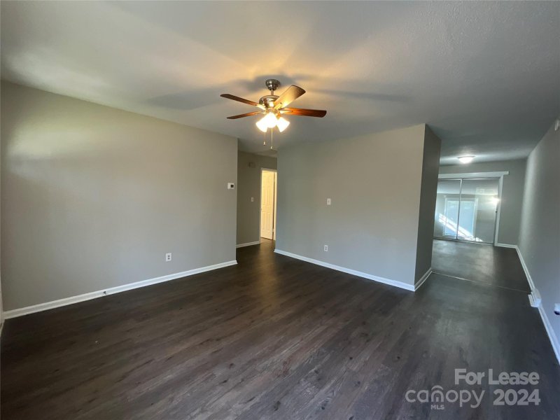 Property image 5 at 4608 Highlake Drive, Charlotte, NC 28215