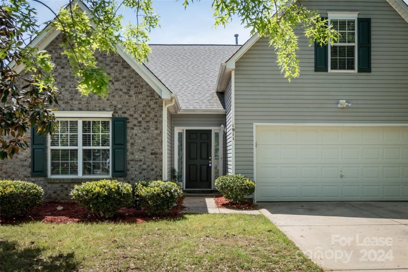 Property image 2 at 1911 Kingstree Drive, Monroe, NC 28112