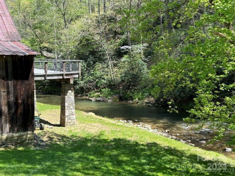 Property image 4 at 00 Highland Creek Drive, Marshall, NC 28753