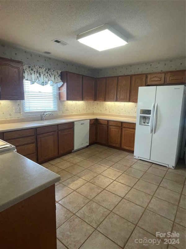 Property image 4 at 833 Hidden Creek Circle, Salisbury, NC 28147