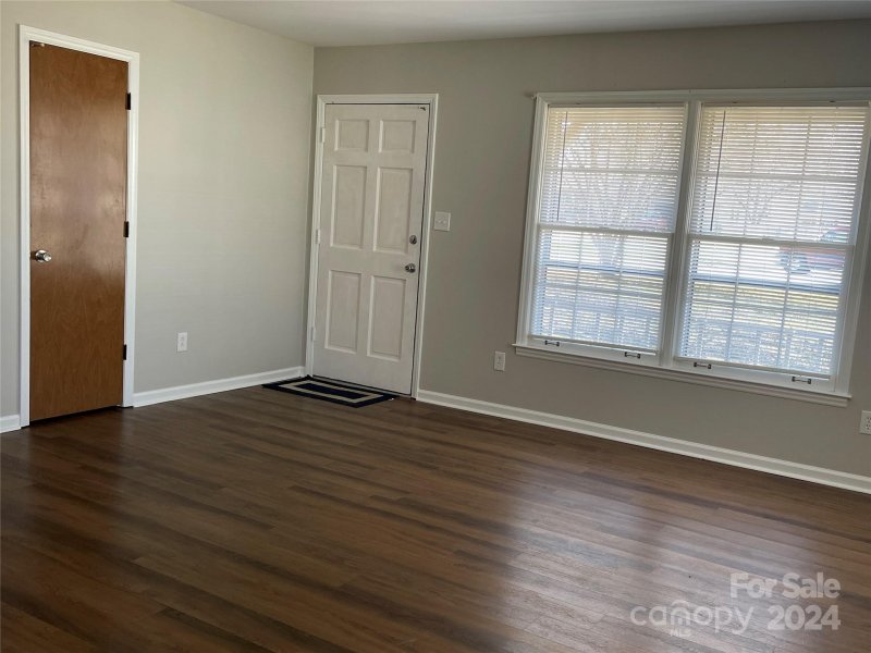 Property image 3 at 8008 Hemby Wood Drive, Indian Trail, NC 28079