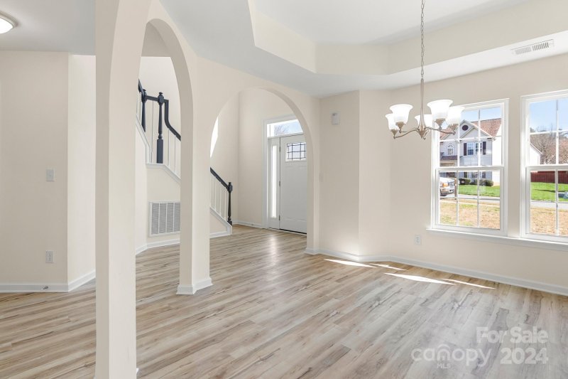 Property image 4 at 9409 Cantle Drive, Charlotte, NC 28216