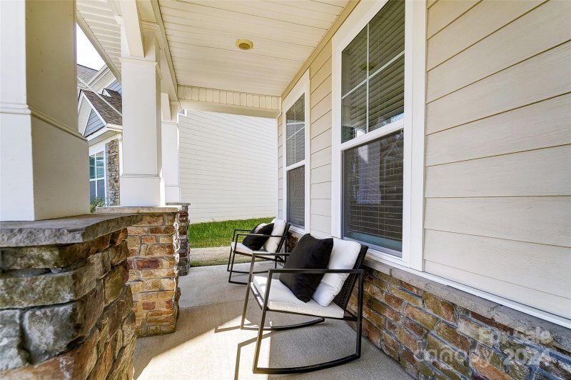 Property image 3 at 1586 Cambria Court, Clover, SC 29710