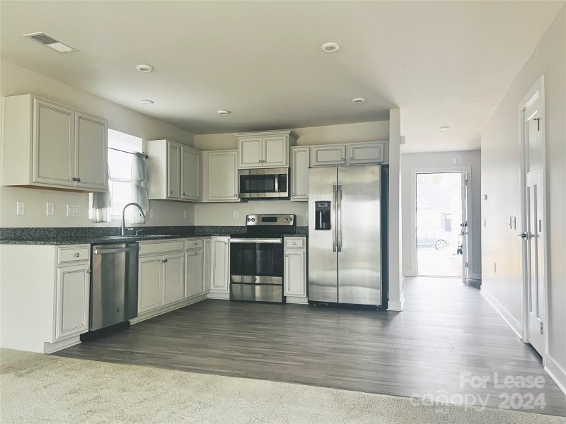 Property image 4 at 6433 Brawley Ann Drive, Charlotte, NC 28215