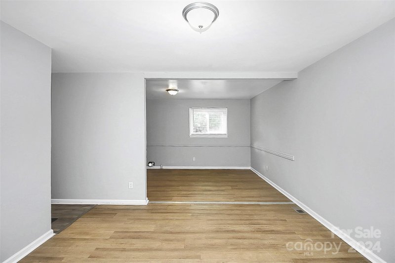 Property image 2 at 211 Glenrock Drive, Charlotte, NC 28217