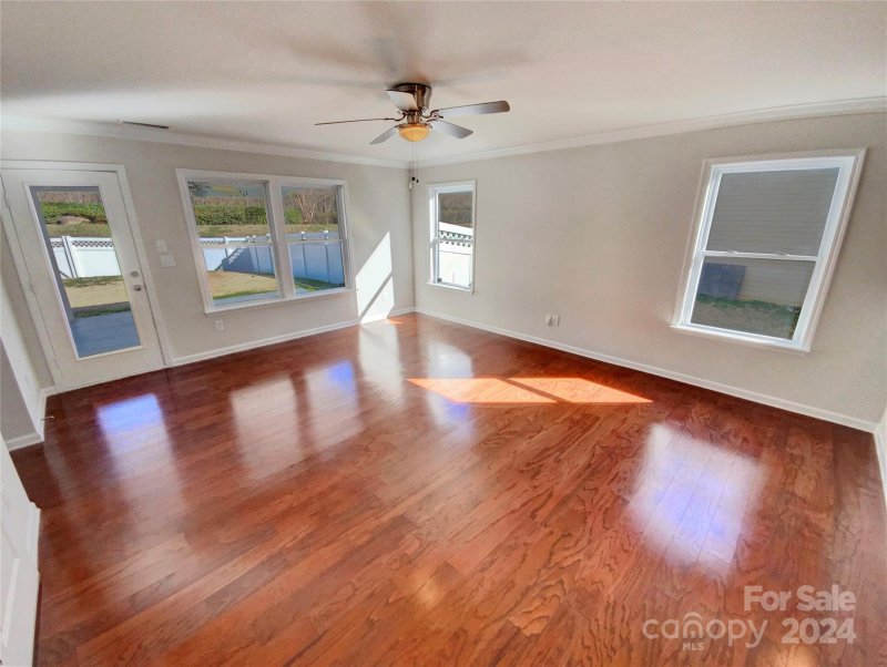 Property image 4 at 6133 Salamander Run Lane, Charlotte, NC 28215