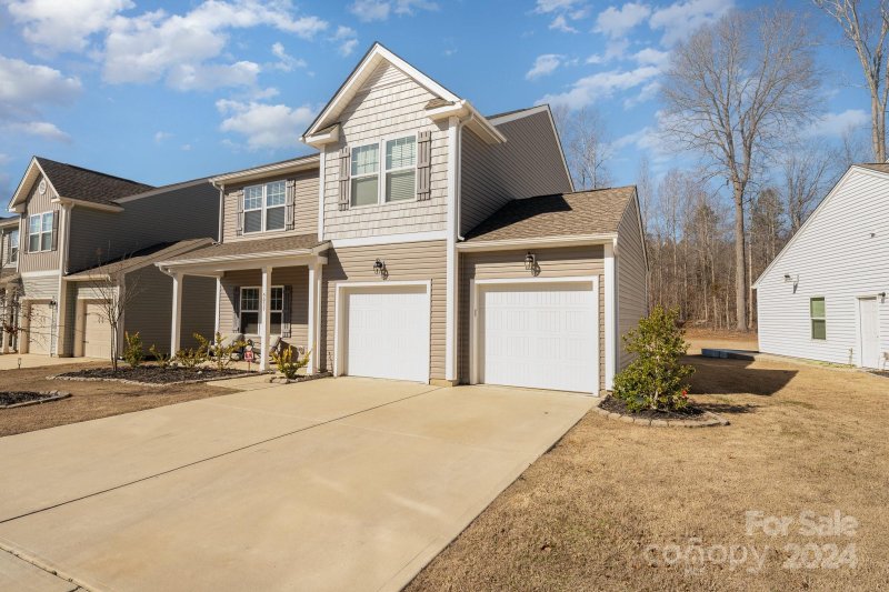 Property image 3 at 5039 Arbordale Way, Mount Holly, NC 28120