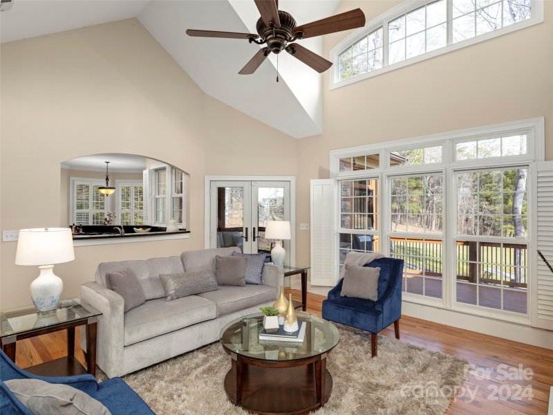 Property image 3 at 20 Lakeway Circle, Weaverville, NC 28787