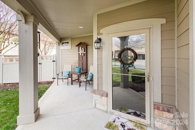 Property image 3 at 5227 Polo Gate Boulevard, Charlotte, NC 28216