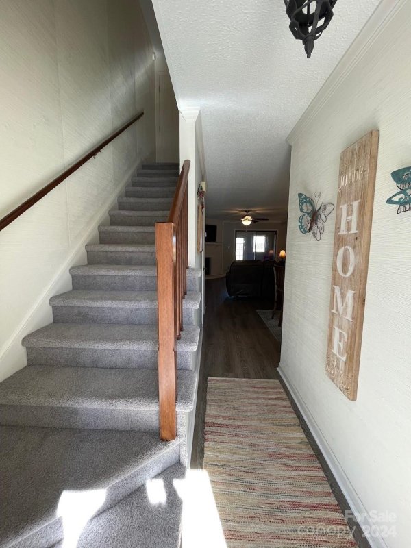 Property image 4 at 1330 5th Street, Hickory, NC 28601