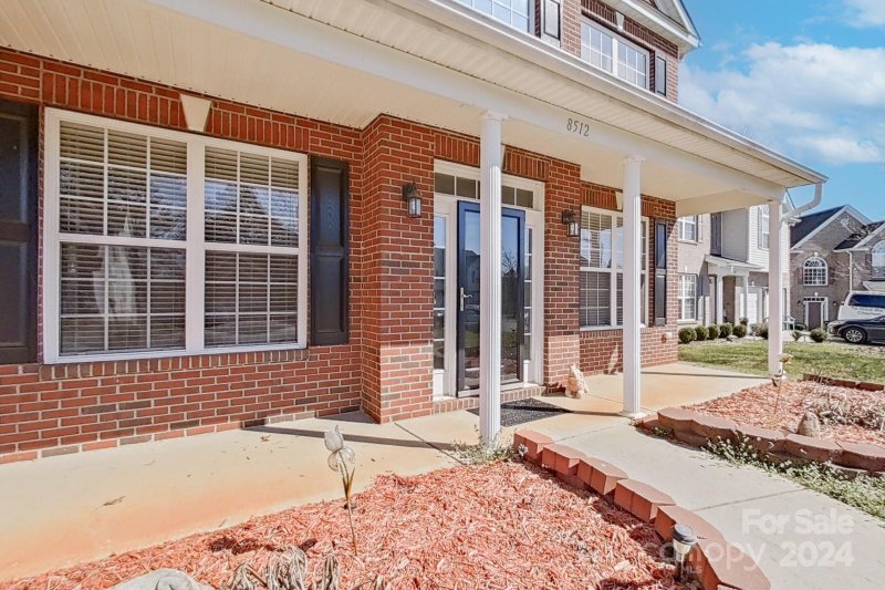 Property image 3 at 8512 Ridgeline Lane, Charlotte, NC 28269