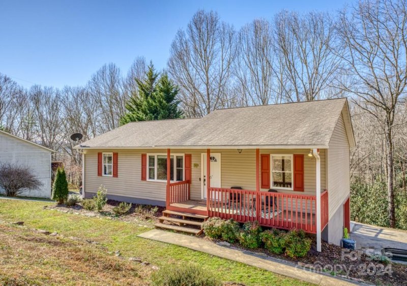 Property image 2 at 109 Hunters View Drive, Mills River, NC 28759