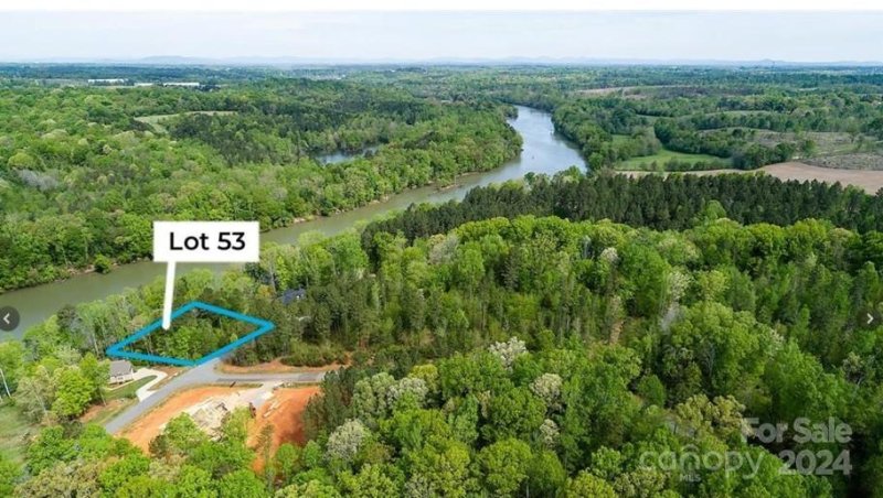 Property image 2 at 107 Dockside Lane, Statesville, NC 28677