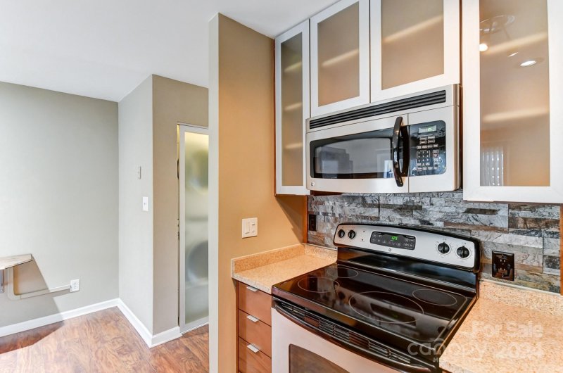 Property image 2 at 525 Graham Street, Charlotte, NC 28202