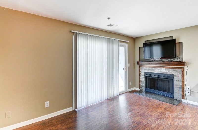 Property image 4 at 525 Graham Street, Charlotte, NC 28202