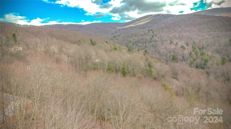 Property image 3 at 1121 Pine Ridge Road, Beech Mountain, NC 28604