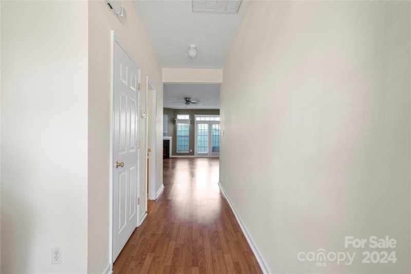 Property image 2 at 5407 Johnston Mill Court, Charlotte, NC 28269