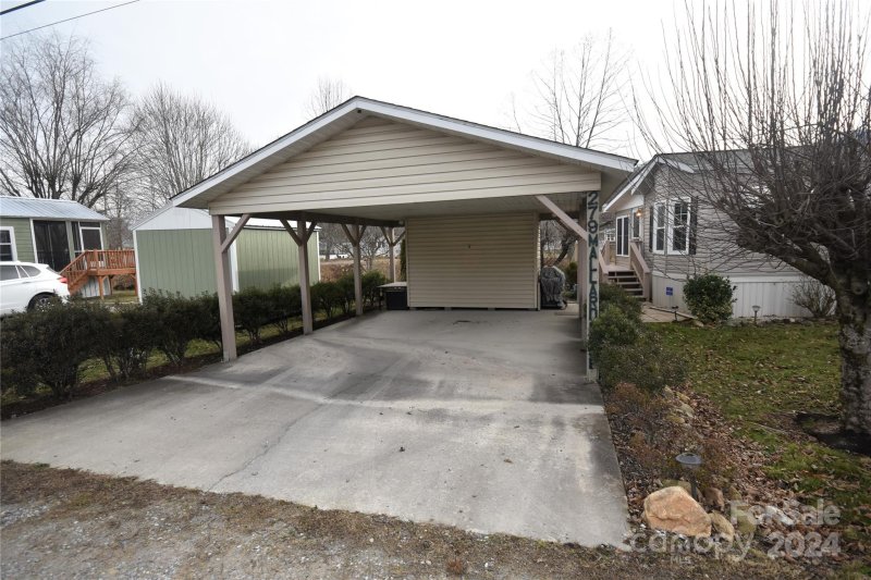 Property image 2 at 279 Mallard Loop, Waynesville, NC 28785